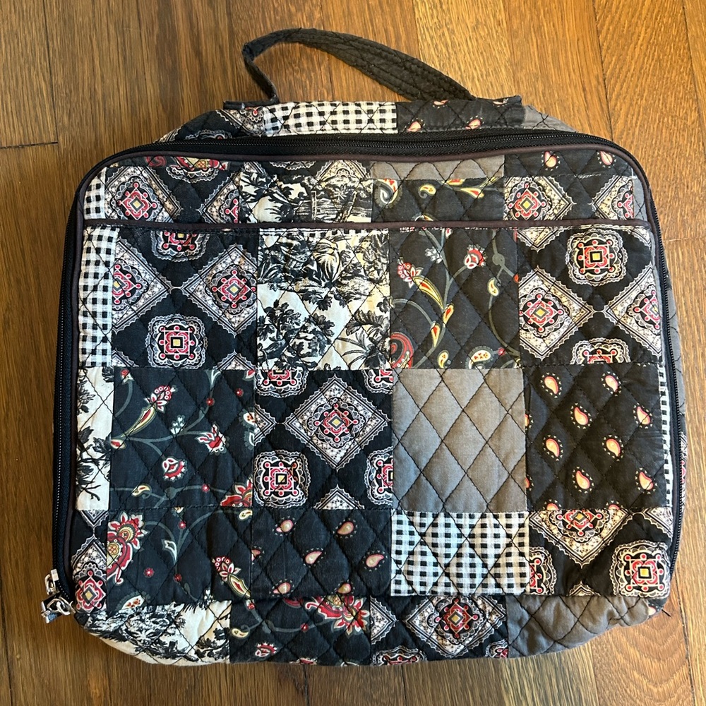 Laptop Case - Picture 1 of 5